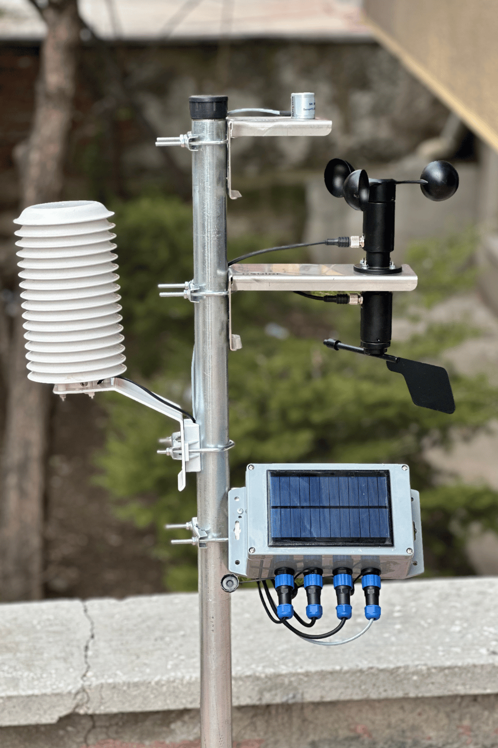 Esular Meteorology Station Application Screen