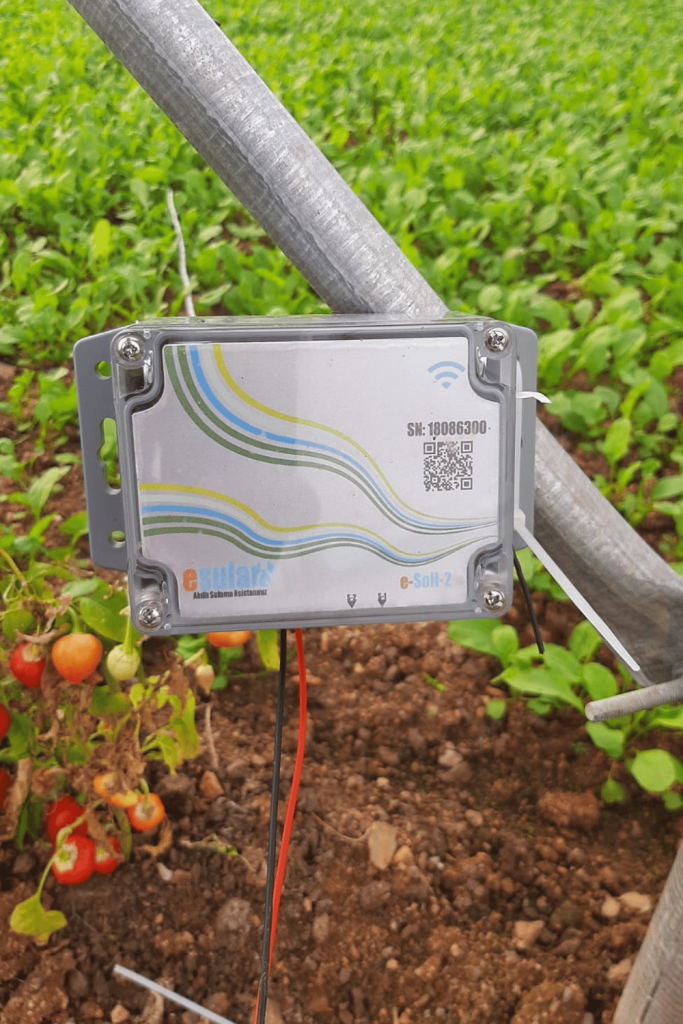 wireless-battery-soil-moisture-sensor